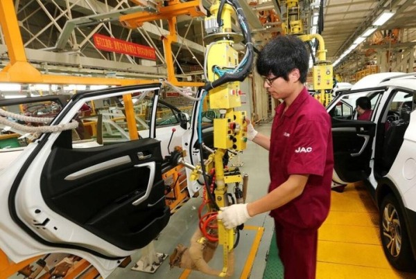 Китай в 2023 году стал крупнейшим в мире экспортером автомобилей