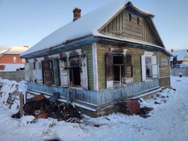 Два человека за сутки погибли при пожарах в Брестской области