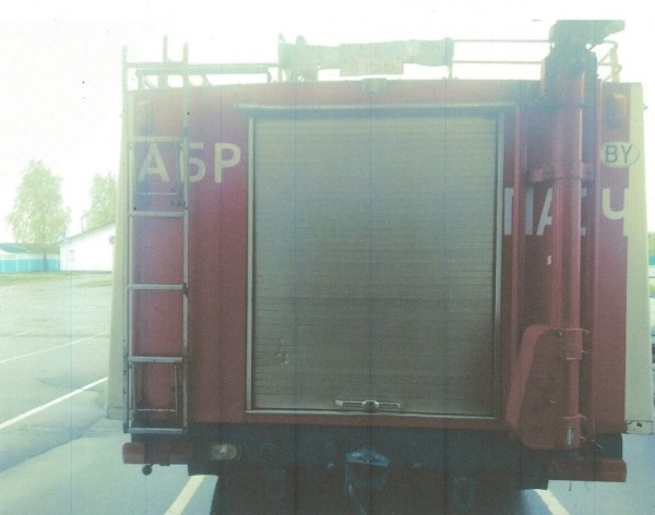 В Гомеле продают раритетный пожарный Mercedes. Сколько просят за 50-летнюю машину? В Гомеле продают раритетный пожарный Mercedes. Сколько просят за 50-летнюю машину?