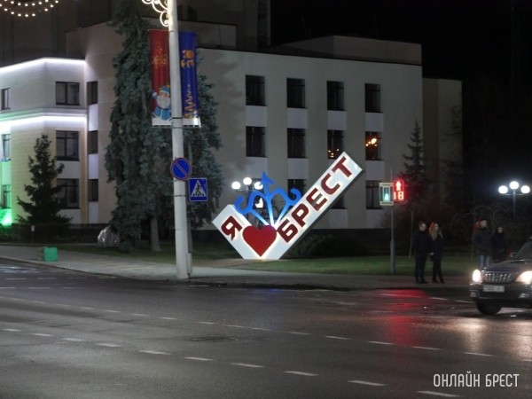 Какие города в Беларуси самые большие и самые маленькие