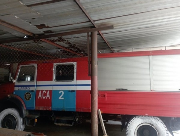 В Гомеле продают раритетный пожарный Mercedes. Сколько просят за 50-летнюю машину? В Гомеле продают раритетный пожарный Mercedes. Сколько просят за 50-летнюю машину?