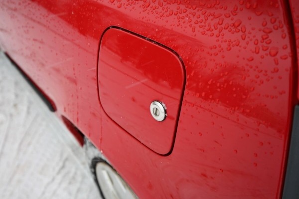 «В Германии хотели сдать на металлолом. А я купил!» Белорус о пригоне «непроходного» Nissan Micra