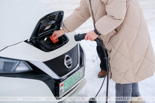 В Березе открылась первая зарядная станция для электромобилей В Березе открылась первая зарядная станция для электромобилей