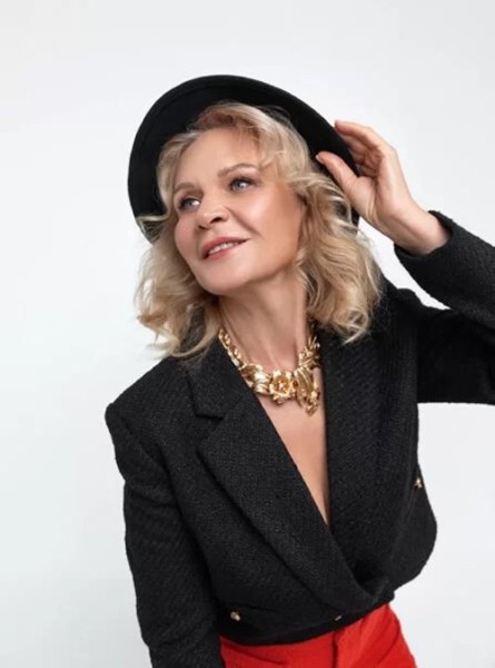 Модель 60+ рассказала, как сохранить бодрость духа и привлекательность Модель 60+ рассказала, как сохранить бодрость духа и привлекательность