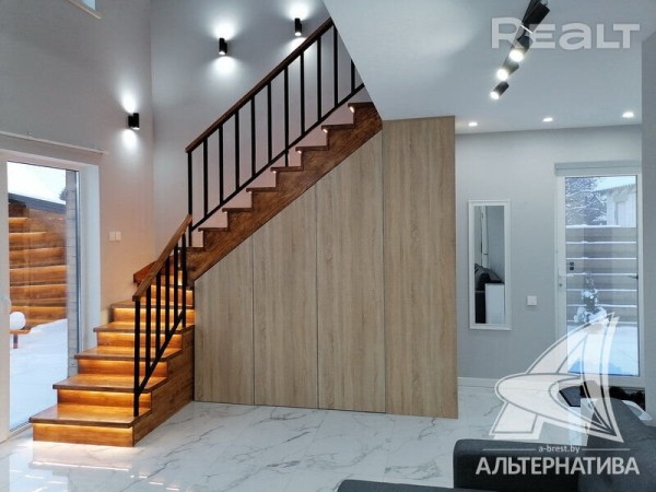 Нашли самую дорогую дачу Бреста. Вот как она выглядит