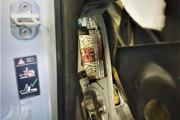Оригинально, но незаконно: в чем везут контрабанду через границу