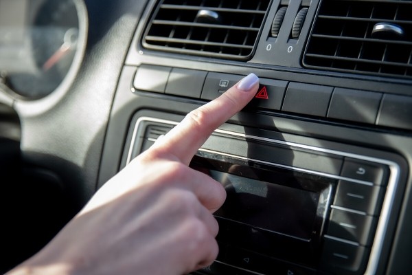 Белорусы рассказали невероятные истории помощи на дороге