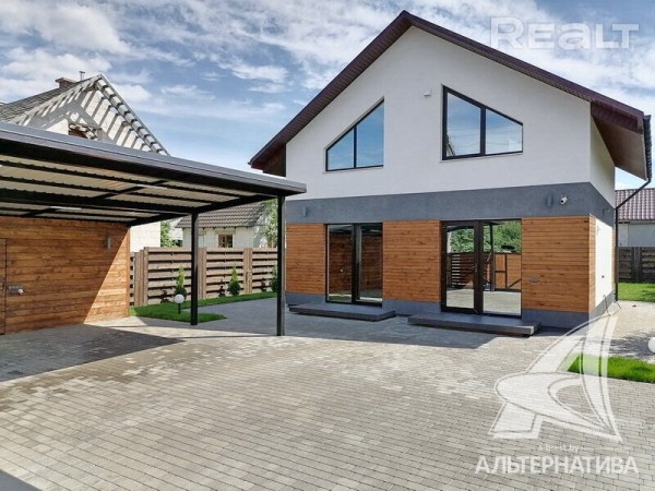 Нашли самую дорогую дачу Бреста. Вот как она выглядит