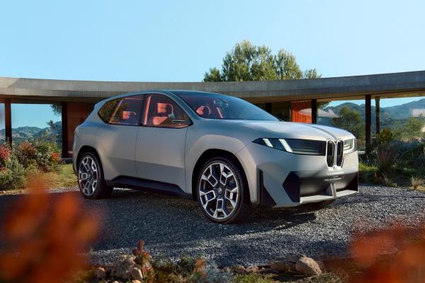 Представлен электрический кроссовер BMW «нового класса». Его дизайн разработал белорус