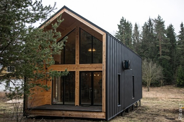 Белорус втайне построил на даче стильный дом и подарил его жене Белорус втайне построил на даче стильный дом и подарил его жене