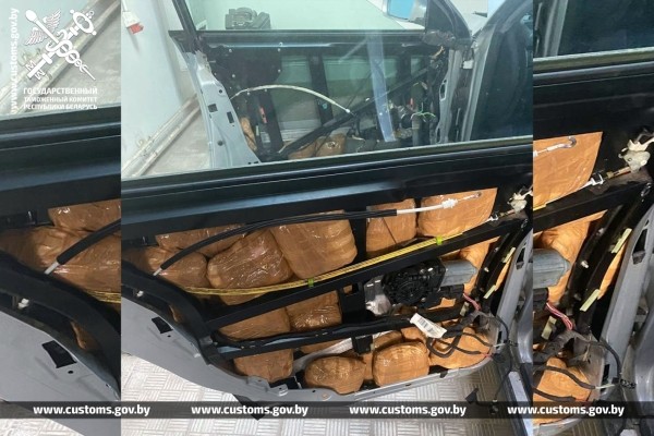 Белорусские таможенники распотрошили AUDI литовца. Что нашли?