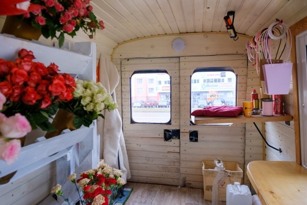 Белорус рассказал, сколько можно заработать на цветах 8 марта Белорус рассказал, сколько можно заработать на цветах 8 марта