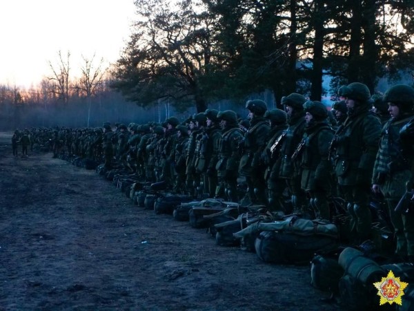 На полигоне под Брестом - стрельбы. Поводов для беспокойства нет На полигоне под Брестом - стрельбы. Поводов для беспокойства нет