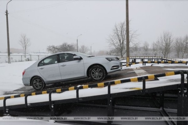 ГАИ бьет в набат: уровень подготовки курсантов автошкол катастрофически падает ГАИ бьет в набат: уровень подготовки курсантов автошкол катастрофически падает