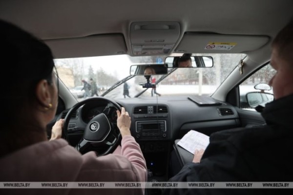 ГАИ бьет в набат: уровень подготовки курсантов автошкол катастрофически падает ГАИ бьет в набат: уровень подготовки курсантов автошкол катастрофически падает