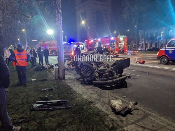 Стали известны подробности ночного ДТП в Бресте Стали известны подробности ночного ДТП в Бресте