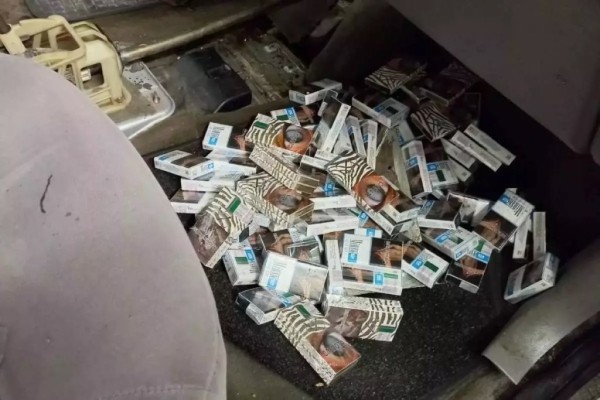 На таможне разрезали автомобиль белорусского контрабандиста