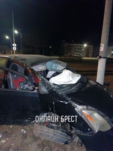 Подросток втайне воспользовался ключами от автомобиля родителей. Чем всё закончилось? Подробности ДТП в Каменецком районе Подросток втайне воспользовался ключами от автомобиля родителей. Чем всё закончилось? Подробности ДТП в Каменецком районе