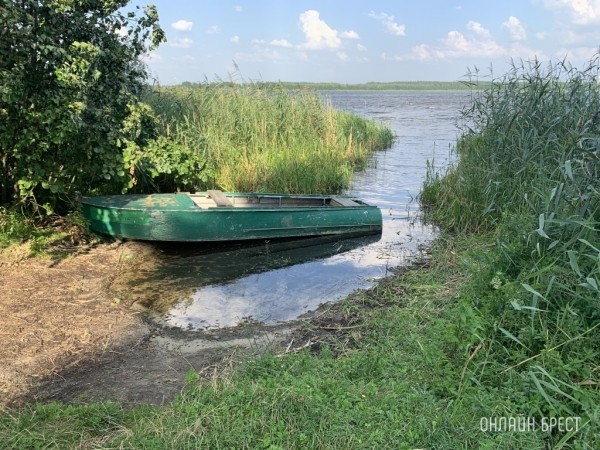 Запретные зоны для катеров и лодок установили в двух районах Брестчины Запретные зоны для катеров и лодок установили в двух районах Брестчины