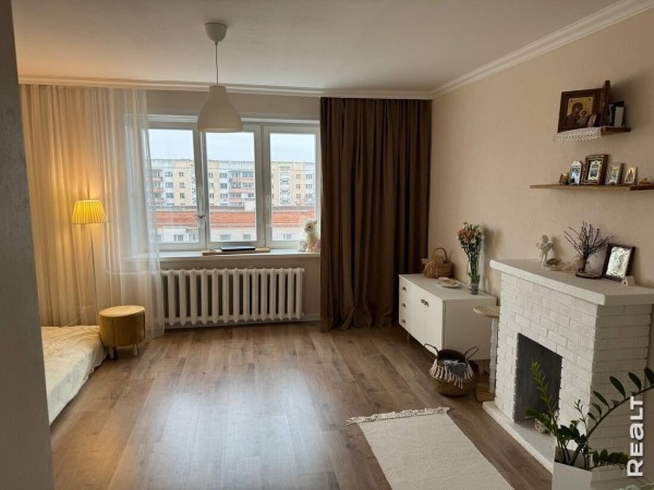 Ремонт за 6 тысяч долларов. Как молодая семья из Беларуси превратила старую малосемейку в стильную однушку Ремонт за 6 тысяч долларов. Как молодая семья из Беларуси превратила старую малосемейку в стильную однушку