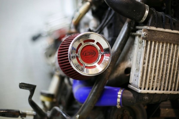 Рассказываем, как белорус примостил мотор 1.4 TDI от VW Polo на мотоцикл Рассказываем, как белорус примостил мотор 1.4 TDI от VW Polo на мотоцикл