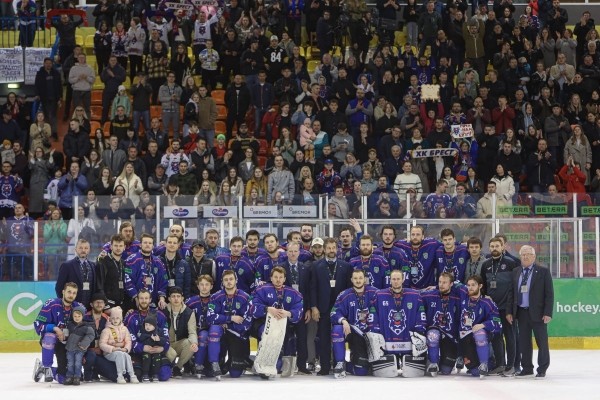 ХК «Брест» закрыл сезон душевной встречей с болельщиками