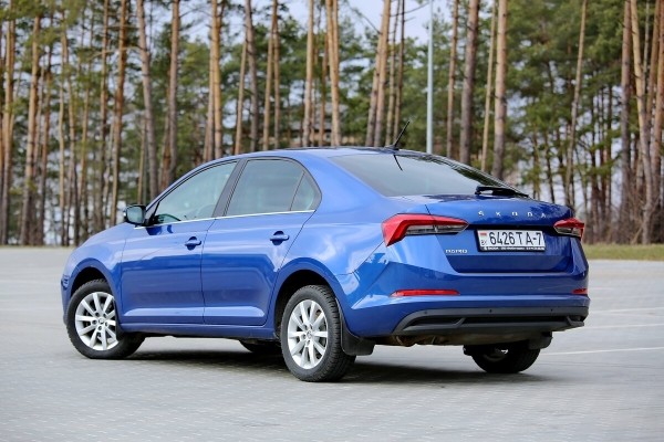 «За эти деньги не продашь!» Сколько за Skoda Rapid 2020 г. в. предложили перекупы и сколько — дилеры? «За эти деньги не продашь!» Сколько за Skoda Rapid 2020 г. в. предложили перекупы и сколько — дилеры?