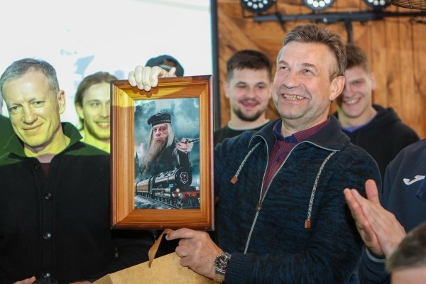 ХК «Брест» закрыл сезон душевной встречей с болельщиками