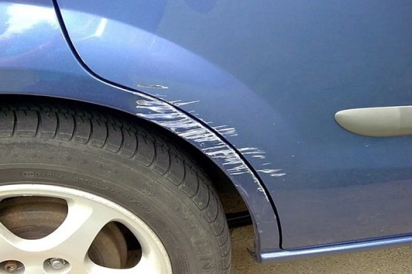 Записка на месте ДТП: спасет ли от штрафа?