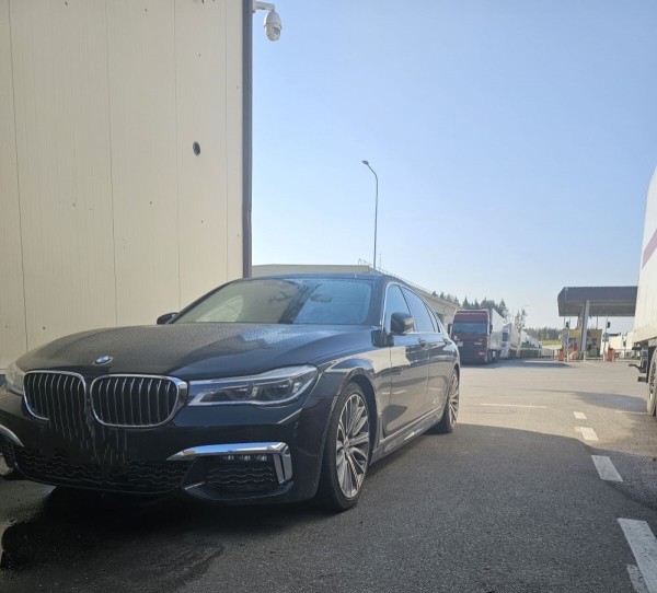 Литовская таможня не пропустила в Беларусь BMW. Вот почему Литовская таможня не пропустила в Беларусь BMW. Вот почему