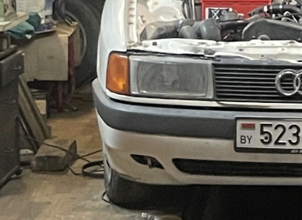 19-летний студент за год проехал более 40 000 км на отцовской Audi 80. А затем купил себе такую же!