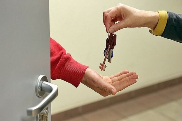 Прокуратура Кобринского района помогла несовершеннолетней зарегистрироваться в квартире отца