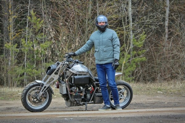 Рассказываем, как белорус примостил мотор 1.4 TDI от VW Polo на мотоцикл Рассказываем, как белорус примостил мотор 1.4 TDI от VW Polo на мотоцикл