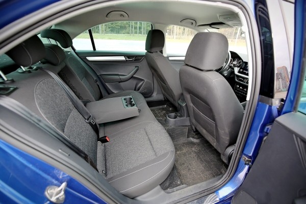 «За эти деньги не продашь!» Сколько за Skoda Rapid 2020 г. в. предложили перекупы и сколько — дилеры? «За эти деньги не продашь!» Сколько за Skoda Rapid 2020 г. в. предложили перекупы и сколько — дилеры?