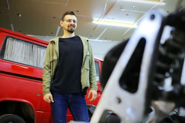 Рассказываем, как белорус примостил мотор 1.4 TDI от VW Polo на мотоцикл Рассказываем, как белорус примостил мотор 1.4 TDI от VW Polo на мотоцикл