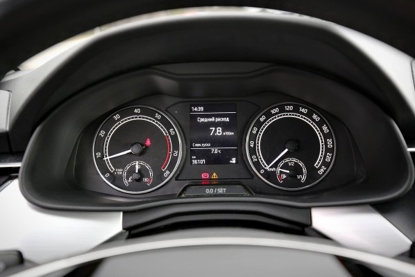 «За эти деньги не продашь!» Сколько за Skoda Rapid 2020 г. в. предложили перекупы и сколько — дилеры? «За эти деньги не продашь!» Сколько за Skoda Rapid 2020 г. в. предложили перекупы и сколько — дилеры?