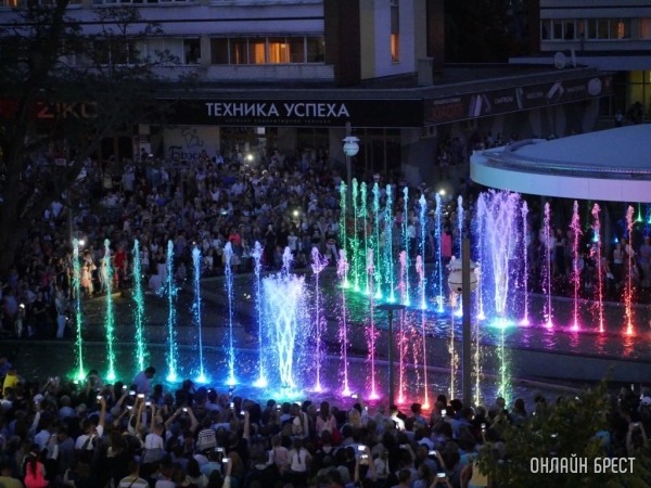 В Бресте с 1 мая стартует сезон фонтанов В Бресте с 1 мая стартует сезон фонтанов