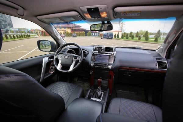 «За такие деньги белорусы выберут другую модель». Пробуем продать Toyota Land Cruiser Prado