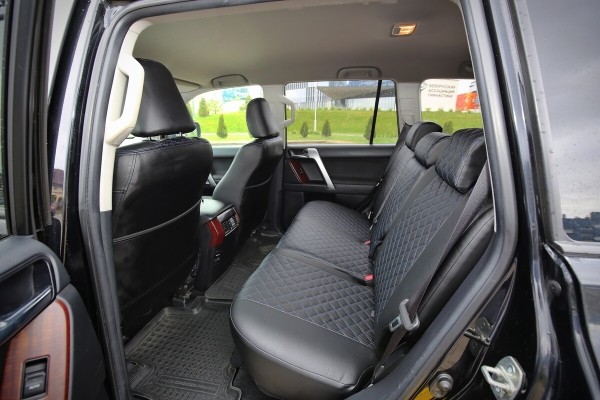 «За такие деньги белорусы выберут другую модель». Пробуем продать Toyota Land Cruiser Prado