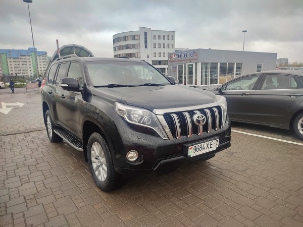 «За такие деньги белорусы выберут другую модель». Пробуем продать Toyota Land Cruiser Prado