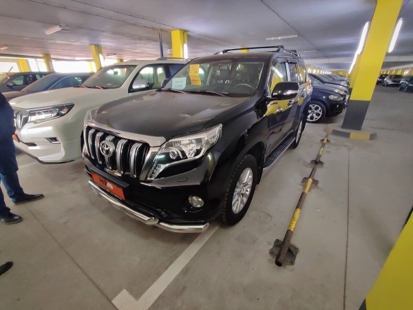 «За такие деньги белорусы выберут другую модель». Пробуем продать Toyota Land Cruiser Prado