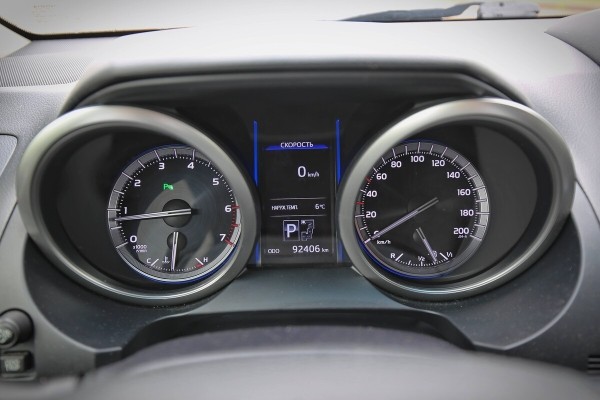 «За такие деньги белорусы выберут другую модель». Пробуем продать Toyota Land Cruiser Prado