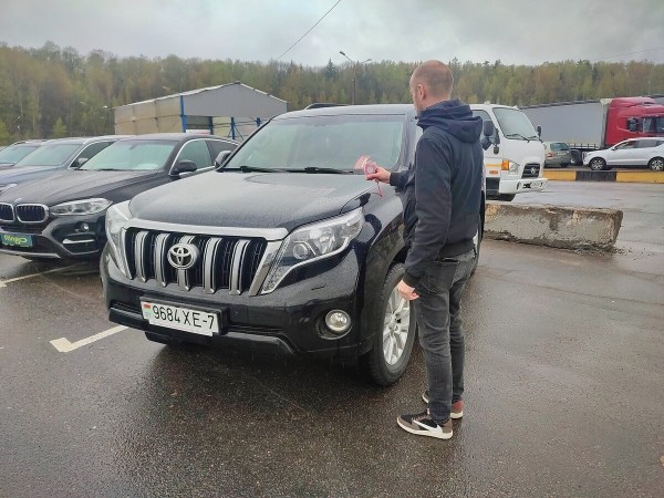 «За такие деньги белорусы выберут другую модель». Пробуем продать Toyota Land Cruiser Prado
