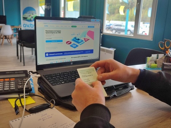 «За такие деньги белорусы выберут другую модель». Пробуем продать Toyota Land Cruiser Prado