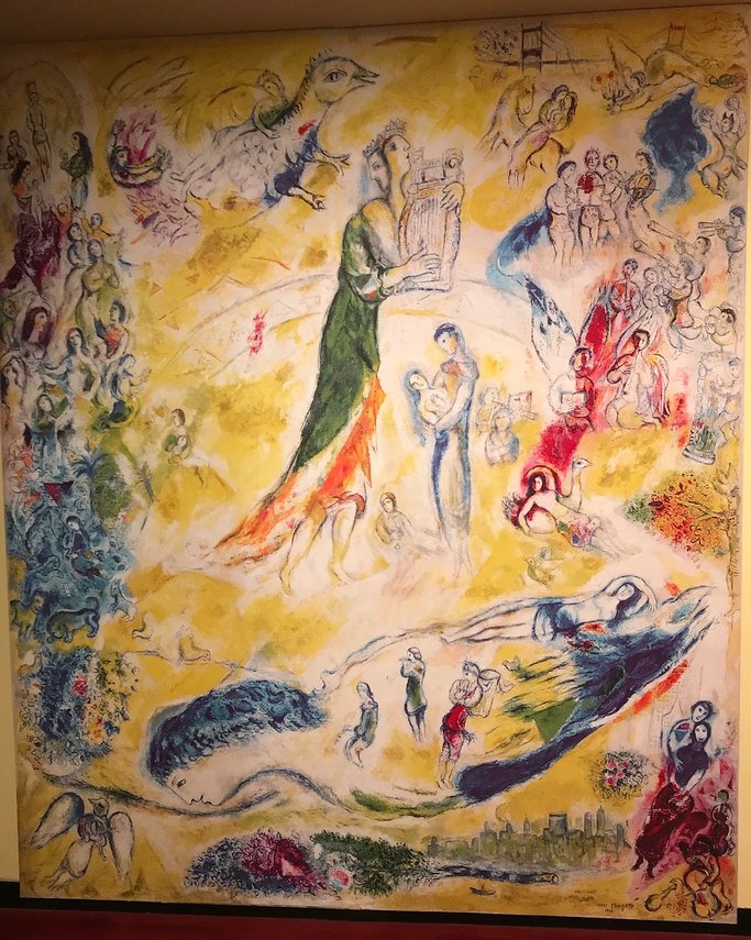 55 мільёнаў за права напісаць сваё імя на таблічцы пад працай Шагала. Карціны віцебскага мастака &mdash; недатыкальныя