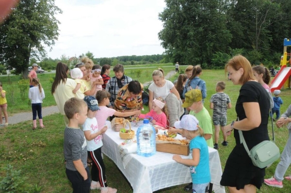 Детскую площадку открыли в Турне Большой (Каменецкий район) Детскую площадку открыли в Турне Большой (Каменецкий район)