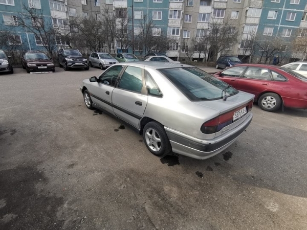 Белорус продал Renault Safrane без переоформления, а теперь виноват в ДТП Белорус продал Renault Safrane без переоформления, а теперь виноват в ДТП