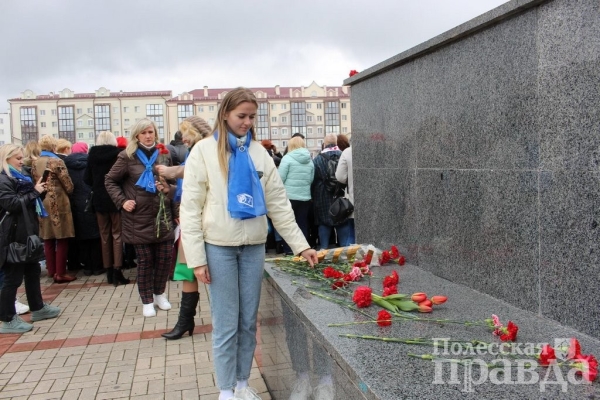 В Пинске в день рождения Ленина почтили память вождя мирового пролетариата