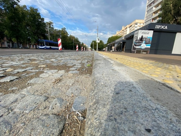 Работы по обустройству остановочного пункта «МОПРа» завершены, но придётся подождать. Почему?