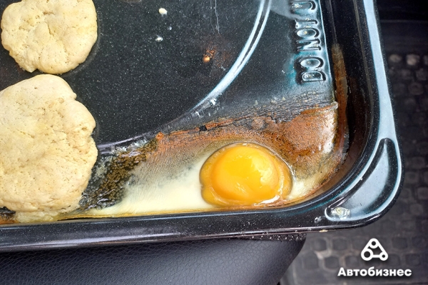 Это даже можно есть! Превратили автомобиль в духовку, яйцеварку и йогуртницу